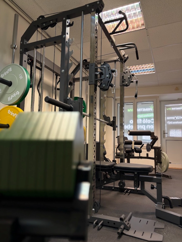 Primetime Gym Vyškov - Silová klec a činky